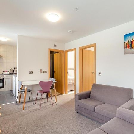 Coastal Charm Retreat In Ilfracombe Apartman Kültér fotó
